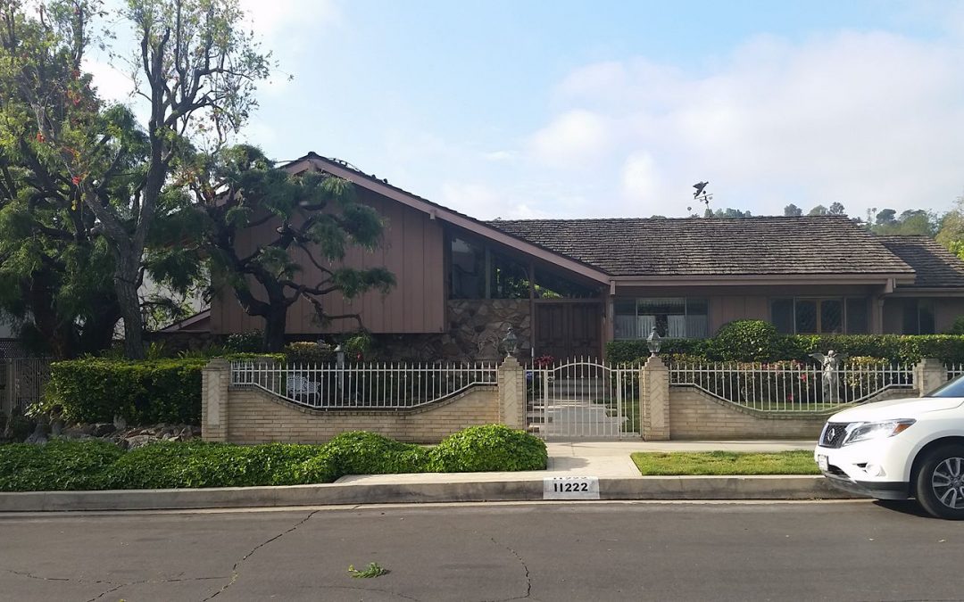 Want To Live In Your Favorite TV Home? Here’s How Much It’ll Cost You, According To Realtors